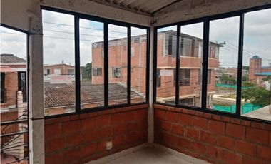 SE ALQUILA  APARTAMENTO EN CIUDAD DEL CAMPO