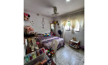 APTO Y CASA EN VENTA EN EL BARRIO LOS ANDES