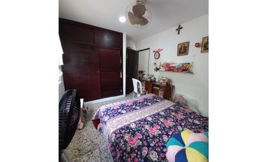 APTO Y CASA EN VENTA EN EL BARRIO LOS ANDES