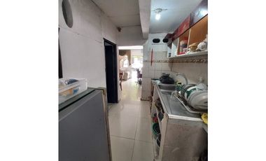 APTO Y CASA EN VENTA EN EL BARRIO LOS ANDES