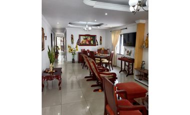 APTO Y CASA EN VENTA EN EL BARRIO LOS ANDES