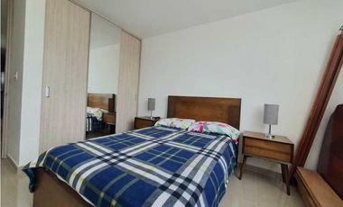 Se Vende Apartamento Con Vista Panorámica En Conjunto con Piscina