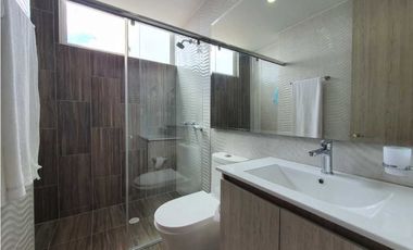 Se Vende Apartamento Con Vista Panorámica En Conjunto con Piscina