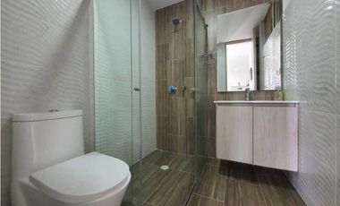 Se Vende Apartamento Con Vista Panorámica En Conjunto con Piscina