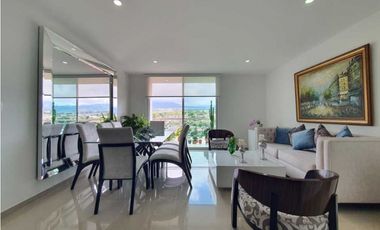Se Vende Apartamento Con Vista Panorámica En Conjunto con Piscina