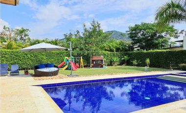 ANAPOIMA VENTA CASA 266 MTS 5 ALCOBAS, AMOBLADA, PERFECTO ESTADO