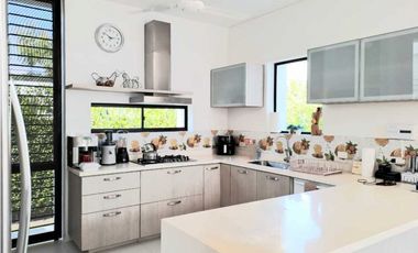 ANAPOIMA VENTA CASA 266 MTS 5 ALCOBAS, AMOBLADA, PERFECTO ESTADO