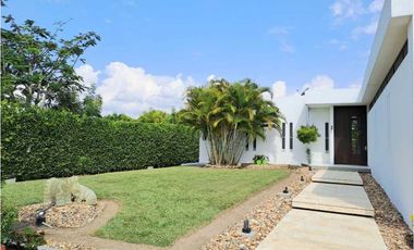 ANAPOIMA VENTA CASA 266 MTS 5 ALCOBAS, AMOBLADA, PERFECTO ESTADO