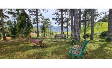 Se Vende Hermosa y Amplia Casa en Altos del Maria