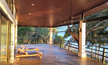 Ocean Front home in Veraguas