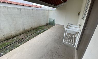 RESERVAS DE VERSALLES - CASA EN VENTA