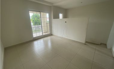 RESERVAS DE VERSALLES - CASA EN VENTA