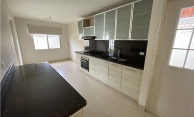 RESERVAS DE VERSALLES - CASA EN VENTA