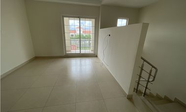 RESERVAS DE VERSALLES - CASA EN VENTA