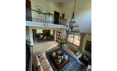 VENTA DE CASA EN CAMINO DE CRUCES - CLAYTON