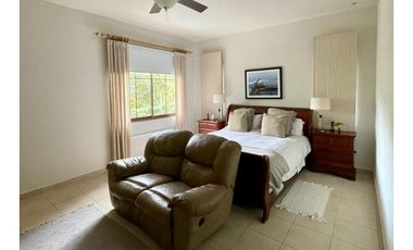 VENTA DE CASA EN CAMINO DE CRUCES - CLAYTON