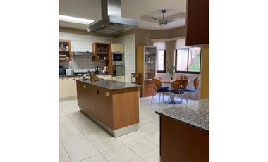 VENTA DE CASA EN CAMINO DE CRUCES - CLAYTON