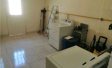 Casa estilo dúplex moderna y completamente amueblada