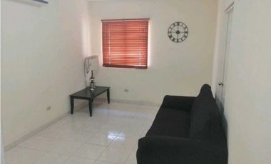 Casa estilo dúplex moderna y completamente amueblada
