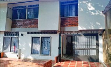 Maat vende Casa urbana Villeta - San Cayetano, 135m2 $400Millones