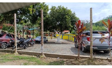 Se Vende Espectacular Casa Campestre en el Sector de Alcalá.