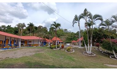 Se Vende Espectacular Casa Campestre en el Sector de Alcalá.