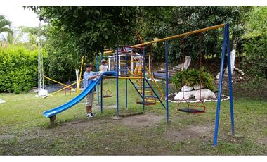 Se Vende Espectacular Casa Campestre en el Sector de Alcalá.