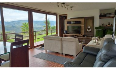 Venta hermosa casa vía al mar, Calima