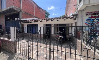 VENTA DE CASA LOTE - EL ROSARIO, JAMUND