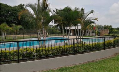 VENTA DE LOTE RESIDENCIAL EN CONJUNTO CERRADO. POTRERITO