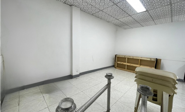 SE VENDE AMPLIO LOCAL EN LA TEBAIDA - QUINDO