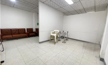 SE VENDE AMPLIO LOCAL EN LA TEBAIDA - QUINDO