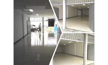 SE VENDE AMPLIO LOCAL EN LA TEBAIDA - QUINDO