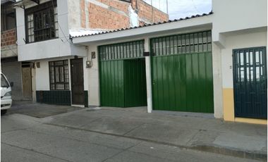 SE VENDE AMPLIO LOCAL EN LA TEBAIDA - QUINDO
