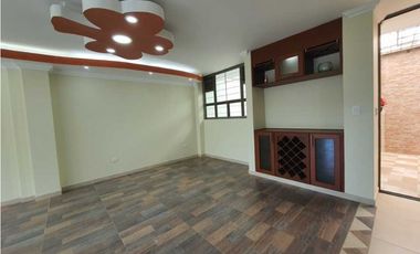 Se Vende Casa Grande Bonita Bien Iluminada