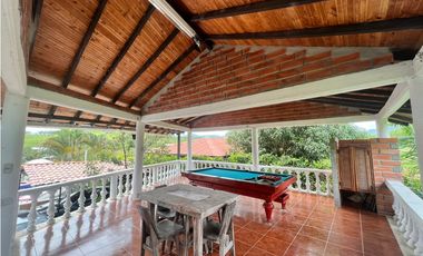 Se Vende o Permuta Espectacular Casa Campestre en Viterbo.