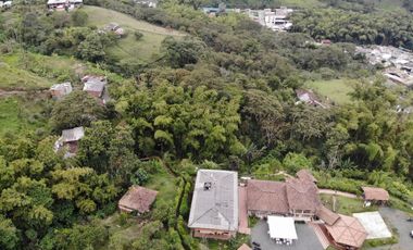 Se vende Finca con lote de terreno en Frailes