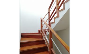 Casa en Venta, Suramérica, Itagüí  / 145m²