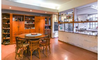 VENTA CASA 5 AMB AVELLANEDA WILDE ACEPTA PERMUTA