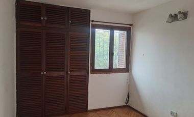 VENTA DUPLEX 3 AMBIENTES CON COCHERA Y TERRAZA