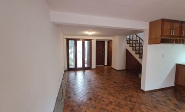 VENTA DUPLEX 3 AMBIENTES CON COCHERA Y TERRAZA