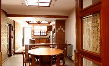VENTA CASA 4 AMBIENTES WILDE