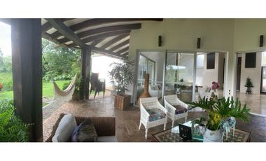 Casa Campestre para Venta en Armenia