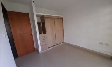 Casa con 3 apartamentos independientes en venta Villa Claudia Palmira