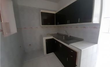 Casa con 3 apartamentos independientes en venta Villa Claudia Palmira