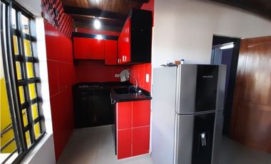 Casa con 3 apartamentos independientes en venta Villa Claudia Palmira