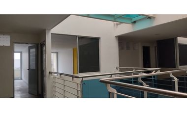 EDIFICIO EN VENTA - VILLAVICENCIO