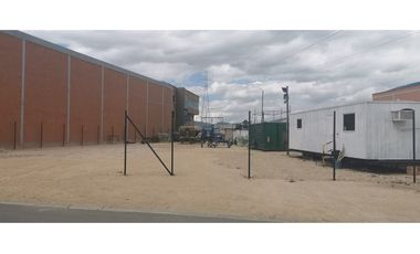 LOTE EN ARRENDAMIENTO 1.242 M2 UBICADO EN MOSQUERA
