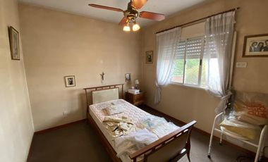 Venta departamento 3 ambientes amplio con espacios verdes en Adrogué