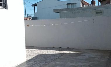 PH en  MIRAMAR 69 - EXCELENTE ILUMINACION- A METROS DE LA PLAYA